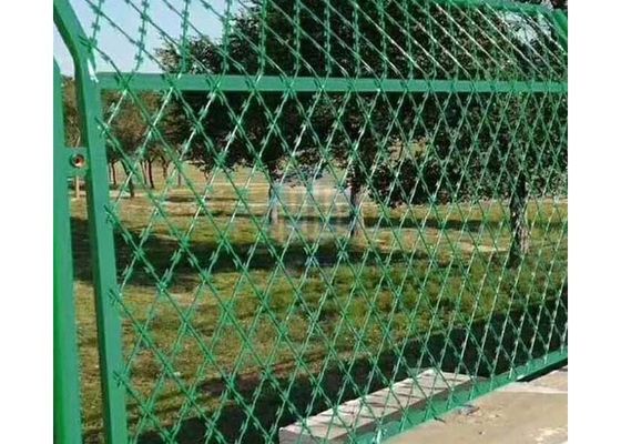 Ενωμένο στενά ξυράφι οδοντωτό - προστατευτικά εμπόδια φρακτών πλέγματος ξυραφιών καλωδίων BTO22 BTO30