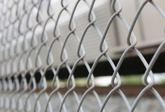 Ζεστό βύθιση Ζυγισμένο Φράχτης Αλυσίδας Εμπορικές Λύσεις για κατοικίες