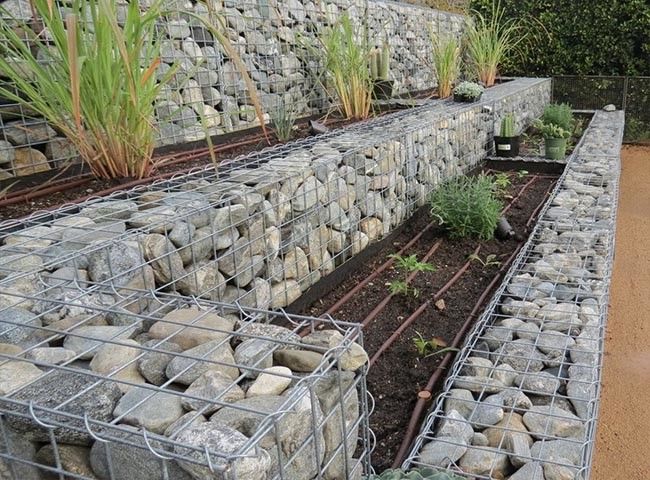 Ενωμένο στενά καλάθι gabion για την άποψη πάρκων